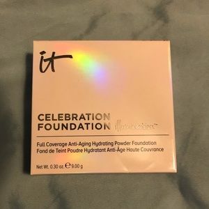 IT Cosmetics Celebration Foundation